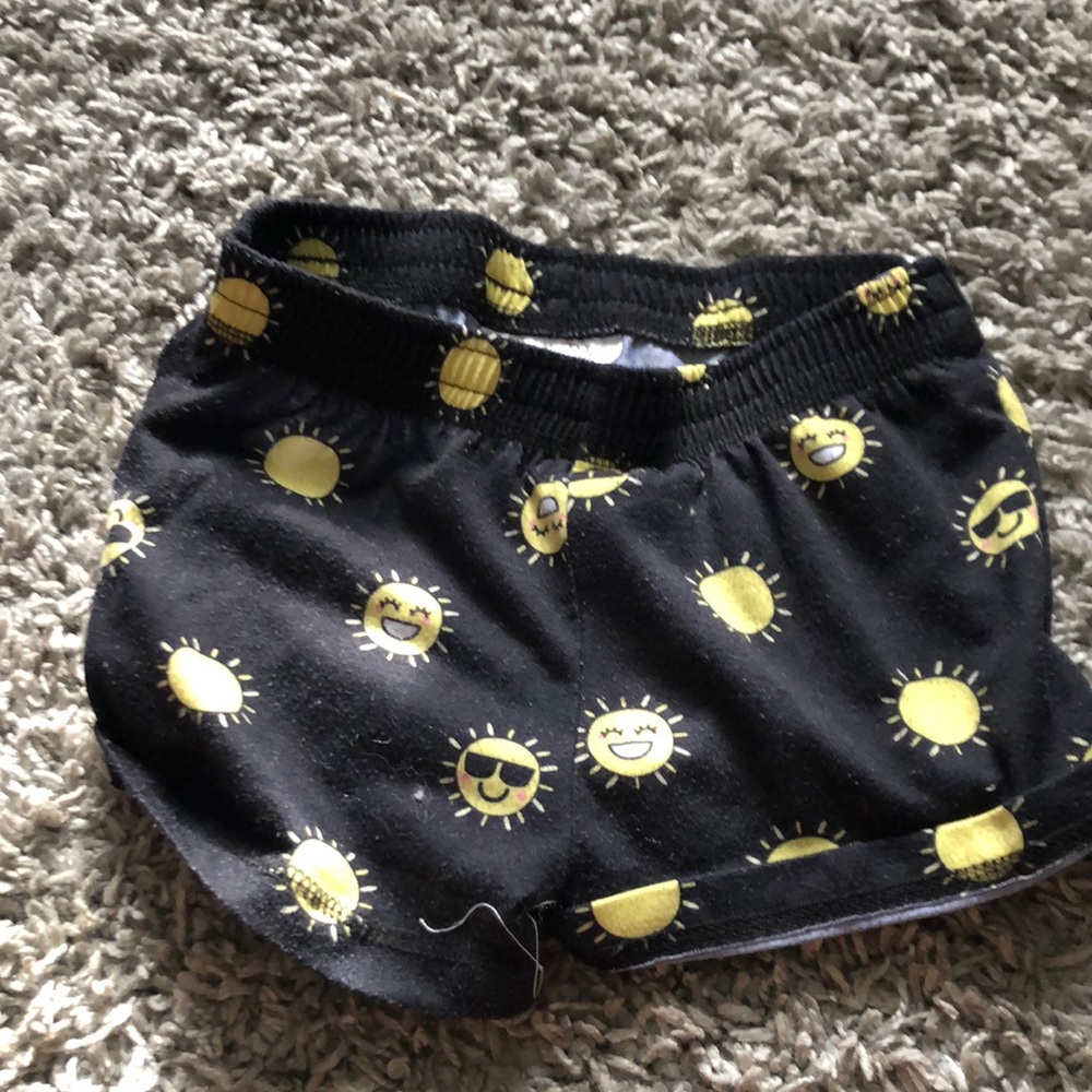 Sun emoji kids shorts